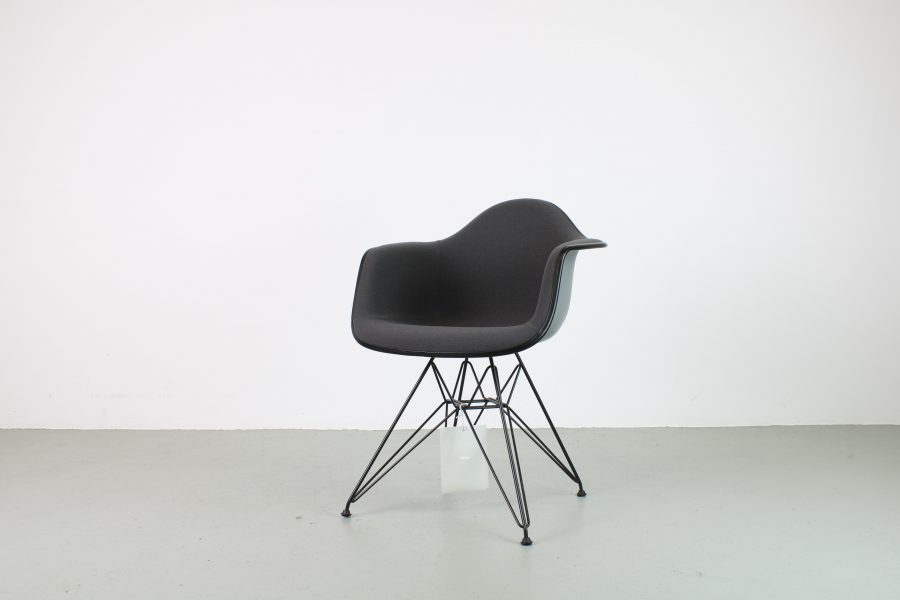 Vitra Eames DAR dinning chair, Grijs