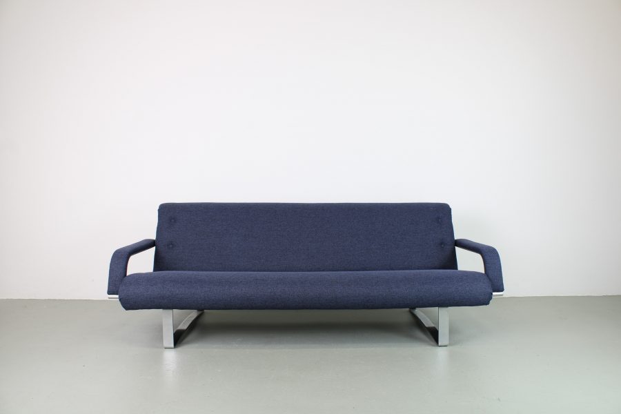 Artifort C647 bank, donker blauw