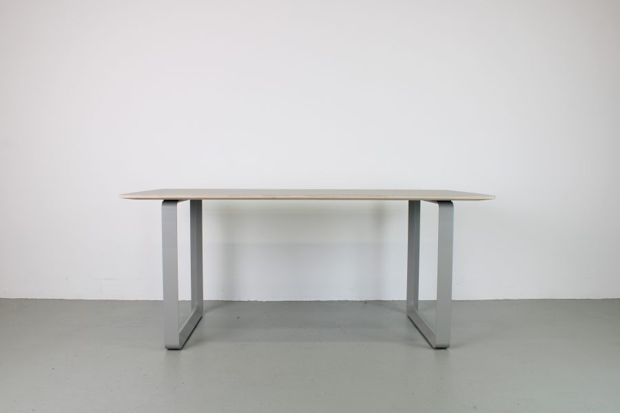 Muuto tafel, 70/70 Table, grijs